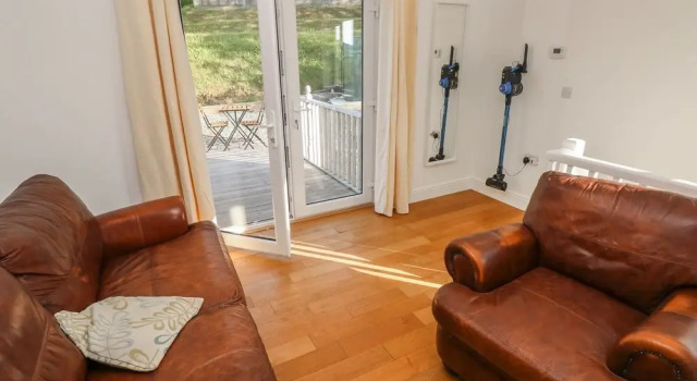 Blue Anchor Way Annexe, Rezerwuj Dom wakacyjny Dale Glamorgan, w pobliżu Watwick Bay