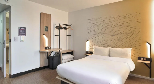 Двухместный номер для гостей с ограниченными возможностями B&B HOTEL Dreux Nord