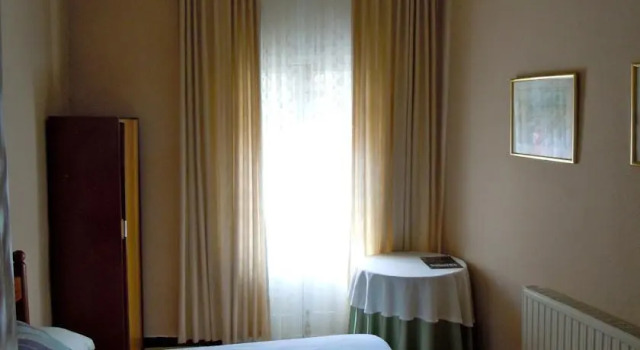 Hostal Illas Cies, Prenota Affittacamere Vigo 