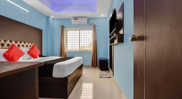 Capital O 49358 Blue Meridian Inn, Забронировать Отель Отели штата Карнатаки 3 звезды, 3*