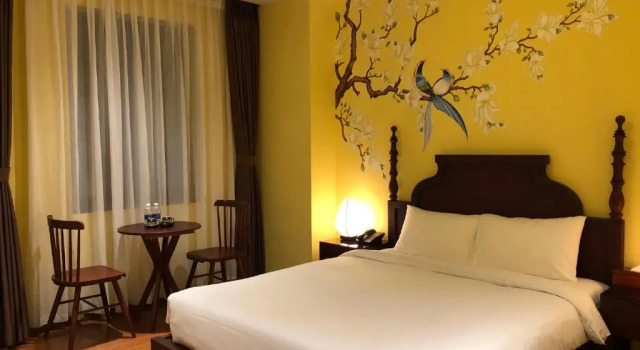 Номер Deluxe Le Grand Hanoi Hotel - The Oriental