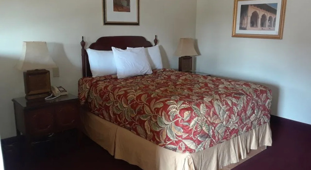 Cedar Glade Resort, Book Ferieresort SPA-hoteller i Ozark, SPA