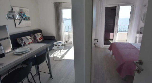 Villa NEDE 2, Rezerwuj Willa Hotele w Split-Dalmatia County z parkingiem, Parking