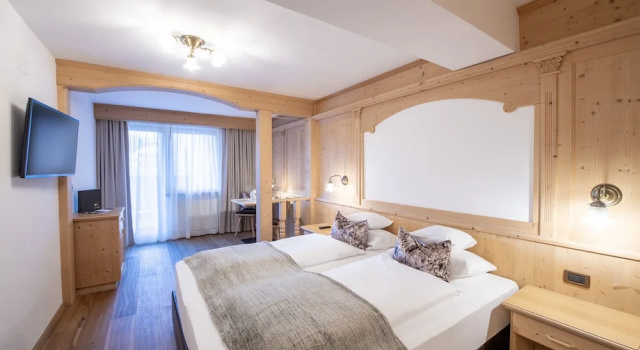Двухместный номер Comfort с балконом Hotel Arkadia