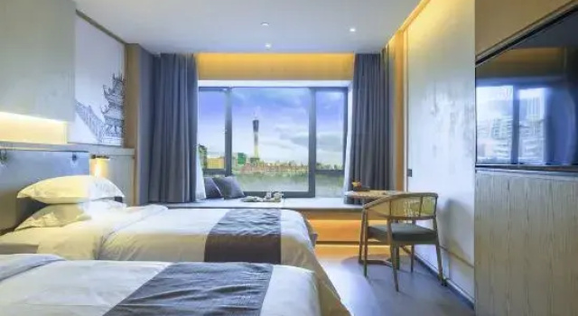 Люкс с красивым видом из окна Yulong Hotel