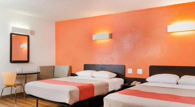 Camera quadrupla Standard Ramada by Wyndham Merced