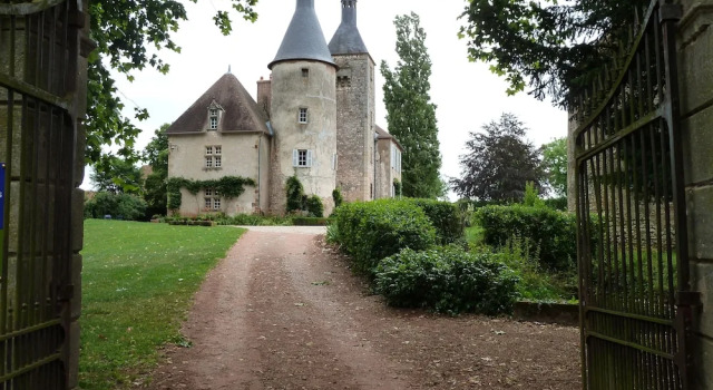 Château de Clusors, Book Hotel Hoteller i Allier med pool, Swimmingpool