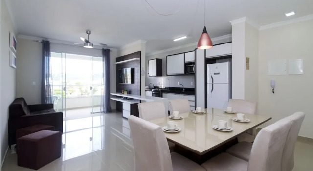 Apartamento 3 quartos - 358, Забронировать Апартаменты/квартира Бомбиньяс Санта-Катарина