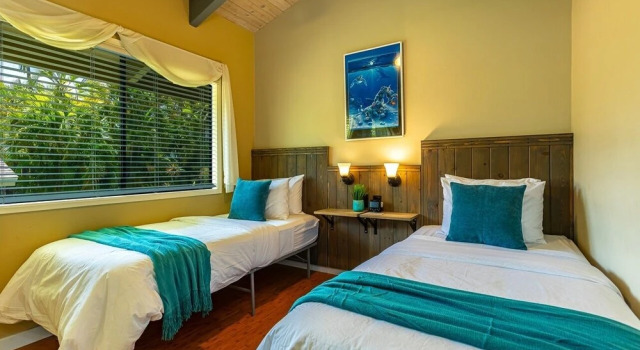 Maui Dolphin House 4 Bedroom Home, Забронировать Отель Уэйлея Мауи