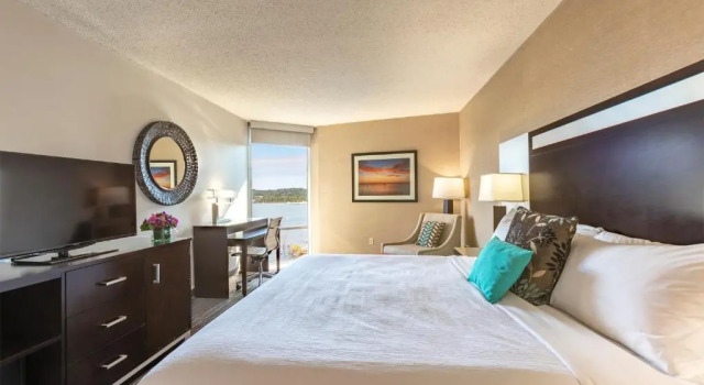 Номер Standard Delamar Traverse City