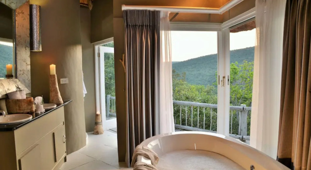 Люкс Clifftop Exclusive Safari Hideaway
