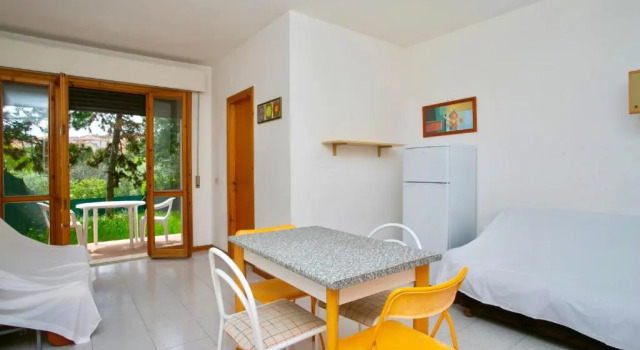 S75 - Sirolo, bilocale con giardino in centro, Rezervovat Hotel Sirolo 