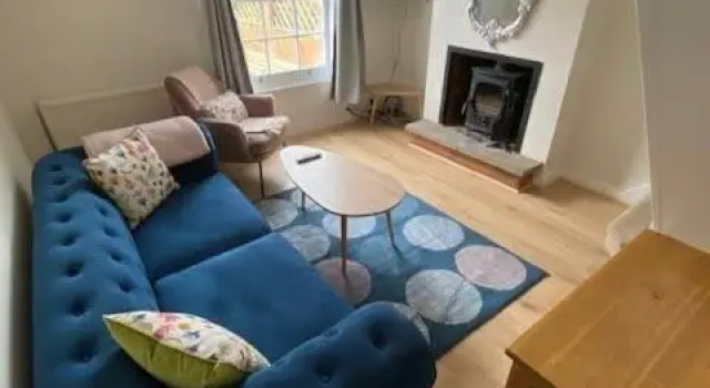 Stunning 2 bedroom cottage with Garden Office, Varaa Lomakoti Mökit kohteessa Merseyside, Mökki