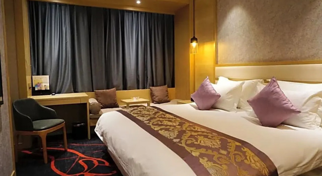 Номер Deluxe Qingdao Sophia International Hotel
