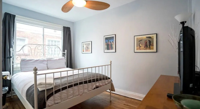 The City Park Cottage With Home Theater, Book Feriehus Denver Colorado, nær Denver Zoo