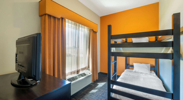 Шестиместный номер Standard Best Western Plus North Platte Inn & Suites