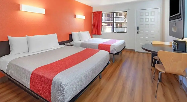Номер Premium Motel 6-Thousand Oaks, CA