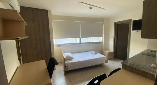 Студия Standard Modern studio in the historic center near beach