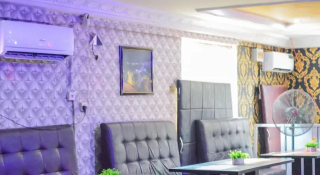 Xela Hotels and Resorts, Đặt Khách sạn Khách sạn ở Ife bao gồm bữa sáng, Bữa sáng