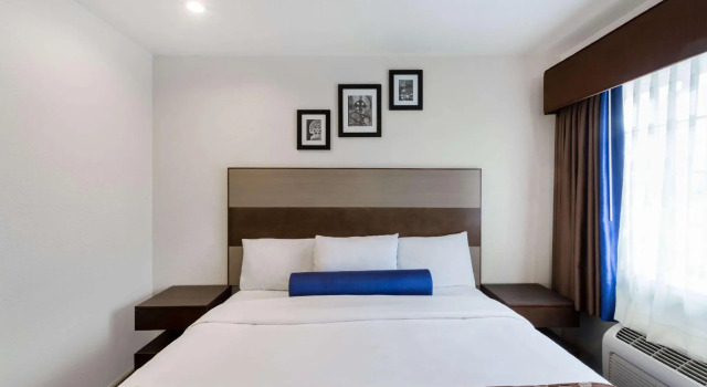 Двухместный номер Standard Howard Johnson by Wyndham Berkeley