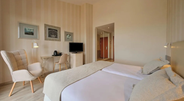 Номер Comfort Hotel Spa Villa Nazules