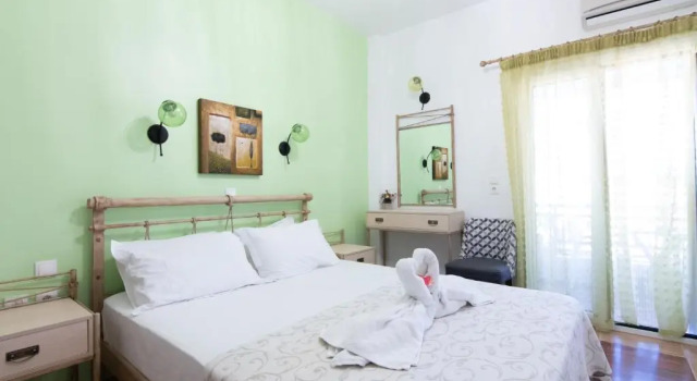 Двухместный номер Standard Цокольный этаж с балконом Coralli Rooms & Restaurant