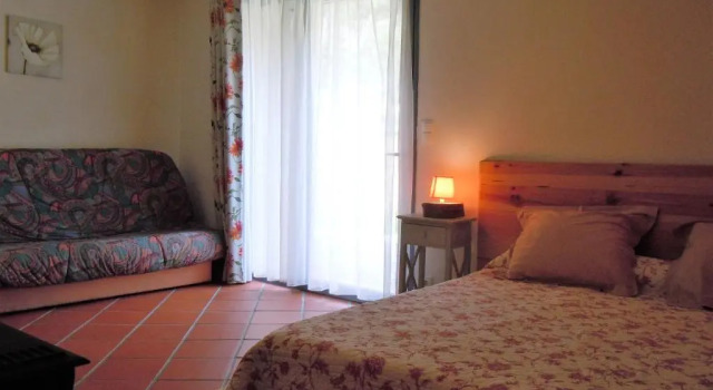 Двухместный семейный номер Standard Chambres dhôtes Mas La Tardosse