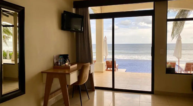 Люкс oceanfront Vista Las Olas Resort