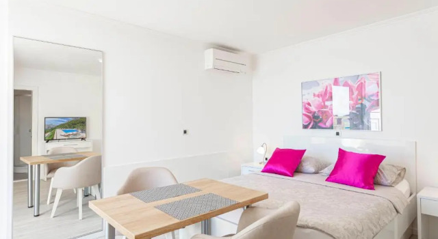Апартаменты Цокольный этаж Villa King Apartments