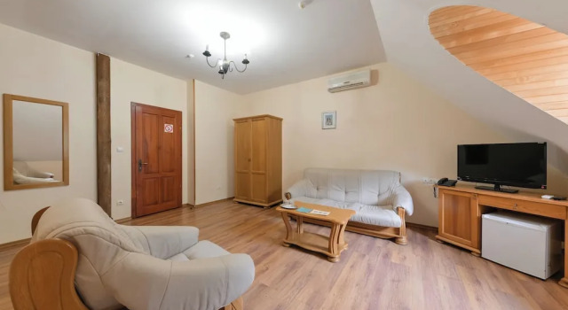 Люкс Bogolvar Retreat Resort - Курорт для усамітнення "Богольвар"