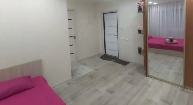 Apartment on 37 Korabelnaya Street, Prenota Appartamento Hotel a Tatarstan con parcheggio, Parcheggio