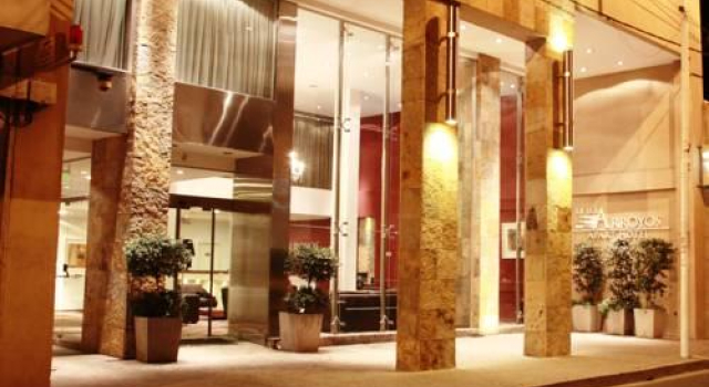 De los Arroyos Apart Hotel