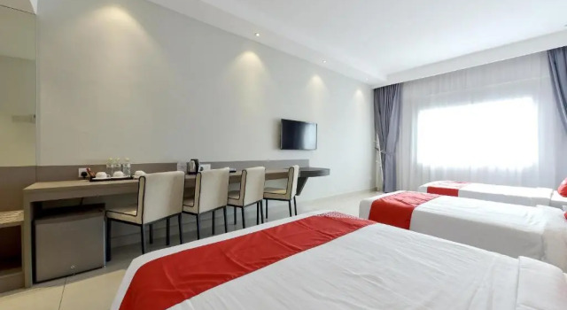 Люкс Savanna Hill Resort