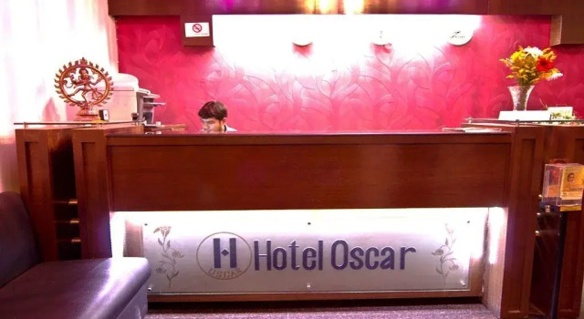 Hotel Oscar, Забронировать Отель Отели Нью-Дели с завтраком, Завтраки