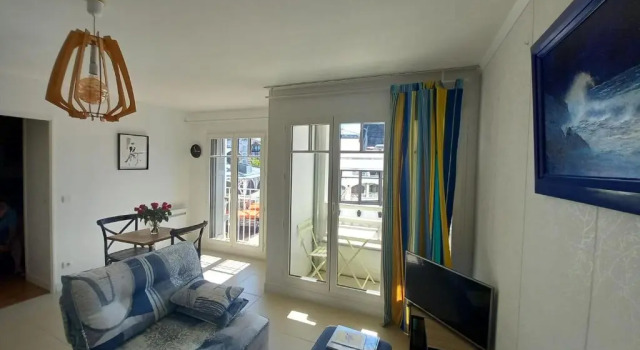 app T2 de 41M2 CENTRE VILLE ARCACHON, Забронировать Отель Отели Бассен-д'Аркашон с парковкой, Парковка