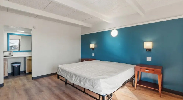 Студия Comfort Southern Springs Extended Stay