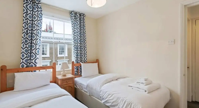 Cozy 2 Bedroom Flat in Pimlico near Metro Station, Забронировать Отель Отели Англии 3 звезды, 3*
