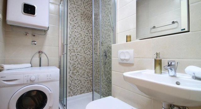 Семейные апартаменты c 1 комнатой с балконом и с частичным видом на море Villa Lara Budva