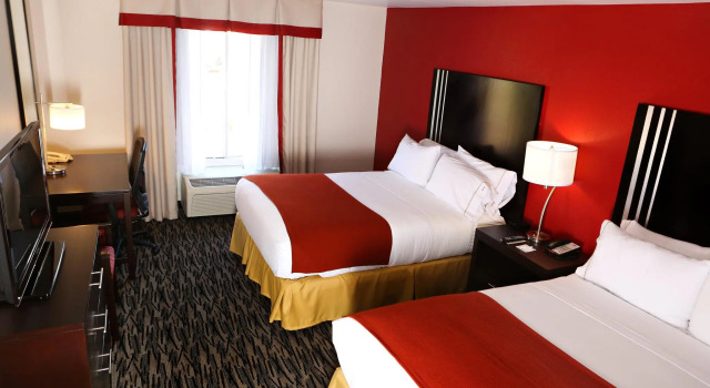 Двухместный люкс Holiday Inn Express Hotel & Suites - Sumter by IHG