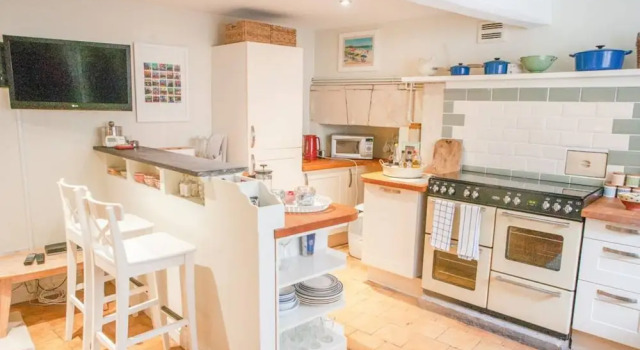 Cosy 1 Bedroom Apartment in Bath, Varaa Huoneisto Asunnot kohteessa Merseyside, Huoneisto
