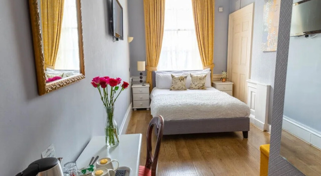 Номер Deluxe Edinburgh Townhouse