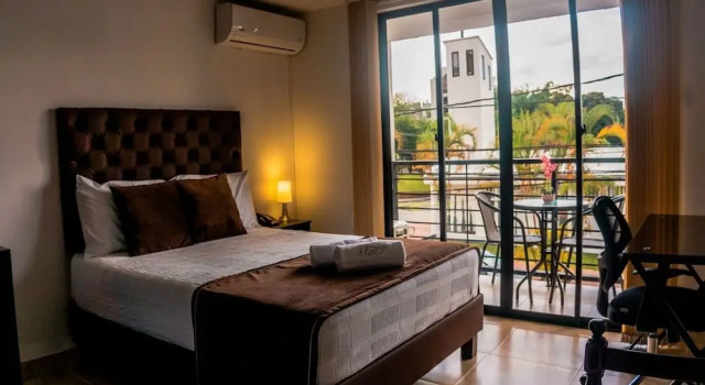 Люкс Hotel Alamos Del Parque