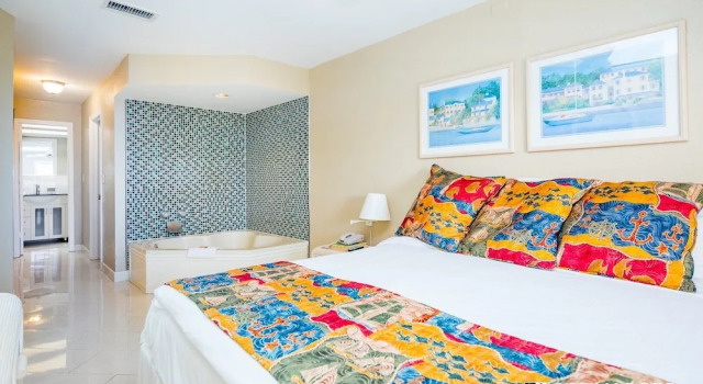 Семейный люкс с 2 комнатами Ocean Reef Yacht Club & Resort
