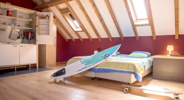 House With one Bedroom in Peniche, With Wonderful sea View and Wifi - 100 m From the Beach, Rezervovat Hotel Hotely v Oeste s parkováním, Parkování