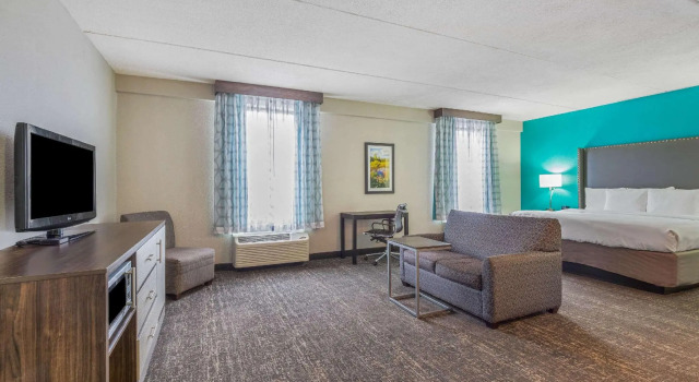 Двухместный номер Executive La Quinta by Wyndham Jamestown