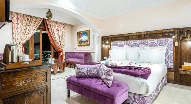 Hivernage Secret Suites & Garden, Забронировать Отель Отели Марракеш-Тенсифт-Эль-Хауз с парковкой, Парковка