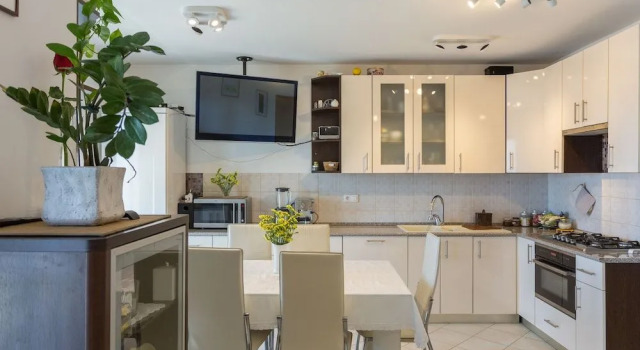 Apartment Tomazin