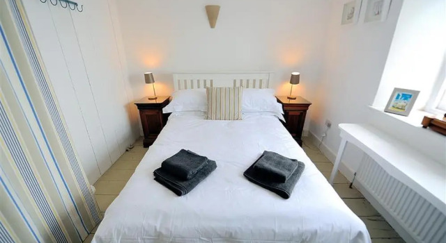 10 Cobb Terrace, Забронировать Дом для отпуска Лайм-Риджис Jurassic Coast