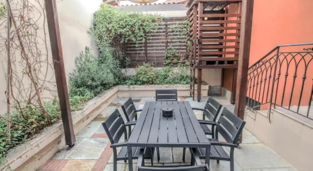 Homel Oasis Central Maisonette 3bd Garden Patio, Book Hotel Kalabaka Thessalia