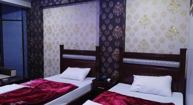 Reliance Hotel Quetta, Rezerwuj Hotel Hotele w Balochistan z parkingiem, Parking